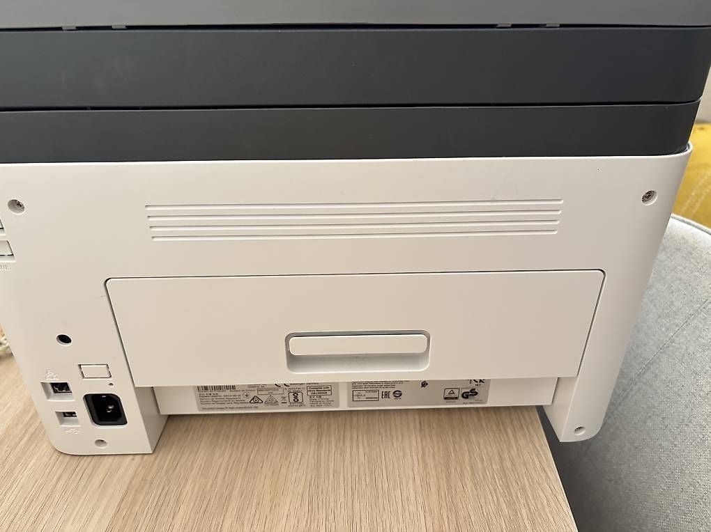 Hewlett Packard Stampanti: HP Laserdrucker farbig – Usato da Walliswil b.Wangen venduto da Tline70 3