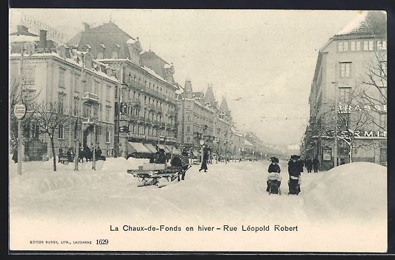 Cartoline postali: La Chaux-de-Fonds, Rue Léopold Robert e – Usato da Berlin venduto da bartko-reher