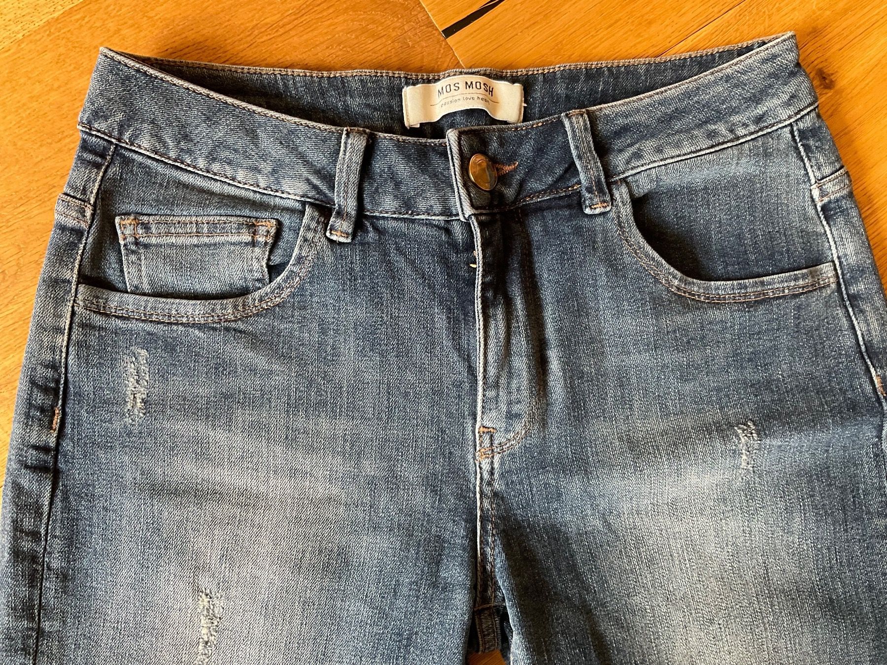 Mos mosh Jeans: shorts mos mosh – Nuovo (secondo la descrizione) da gurzelen venduto da malu04 1