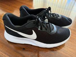 Nike Sportschuhe // Grösse 42 gebraucht