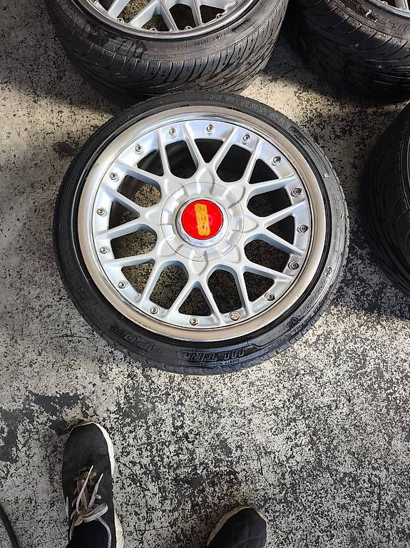 Cerchioni: Original BBS RS 703 8jx17 Felgen  – Usato da Zihlschlacht venduto da rad_vvm9 1