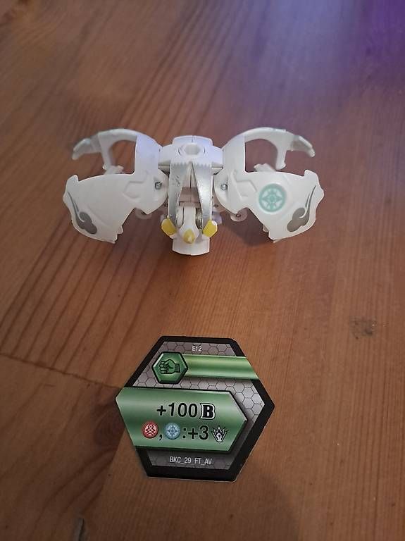 Spielzeuge: Bakugan mit Magnetkarte – Gebraucht aus Suhr von TurnOnYourMind 1