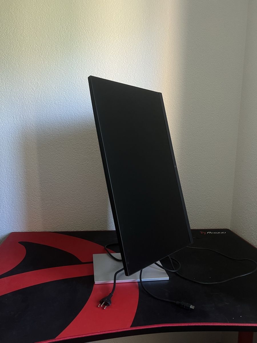 Ecrans: Écran PC Professionnel HP E27 G4 (Premium) – D'occasion à Martigny par ale_5gzg 4