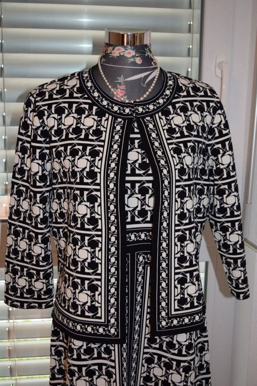 Ted Baker Completi & Tailleur: Anzug Ted Baker (Original Size 4, L) – Usato da balsthal venduto da davidbalsthal23 1