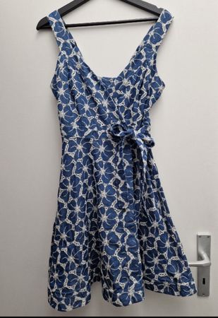 Guess Kleid Grösse XS