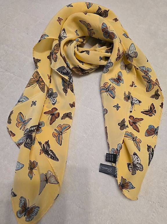 Foulard & Sciarpe: Christian Fischbacher 100% SILK – Usato da Zürich venduto da bil_s7tp 3