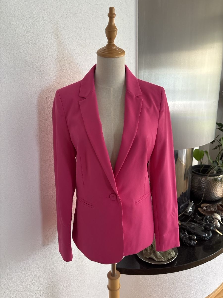 Stradivarius Jacken: Stradivarius Blazer Gr S – Neu (gemäss Beschreibung) aus Embrach von Dmoney