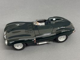 Jaguar D Type AutoArt 1:18