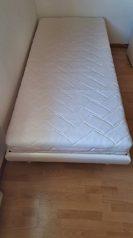 Letti: Bett 90x200cm – Usato da Ilanz venduto da sari_casa 2