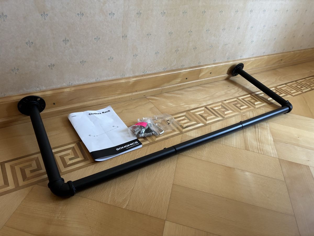 Garderobe: Songmics Kleiderstange Rebecca  – Neu (gemäss Beschreibung) aus Zürich von padidap 1