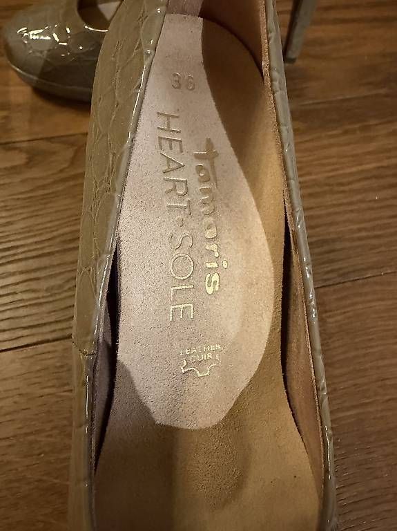 Scarpe da donna: Tamaris Stiletto Pumps, Gr. 36 – Usato da Glattfelden venduto da pexx79 2