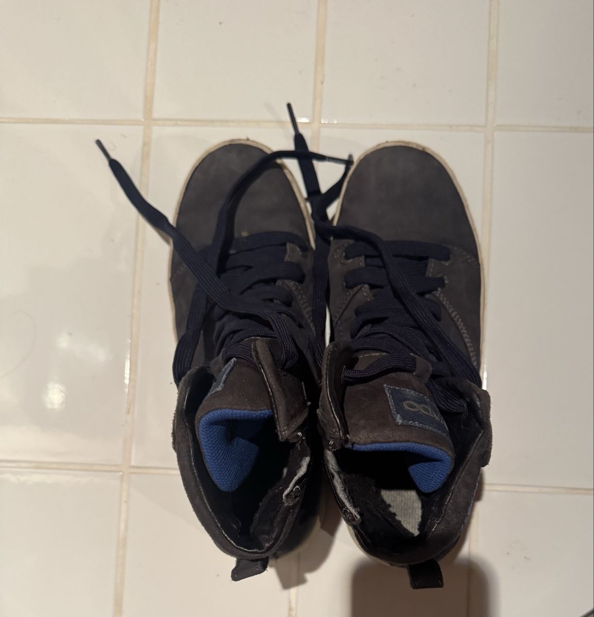 Scarpe per ragazzi: Alltags Schuhe Grösse 38 – Usato da Ebmatingen venduto da F.Bullet 2