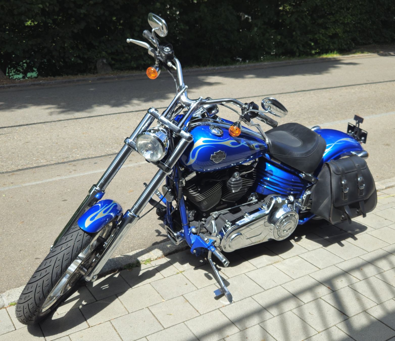 Harley-Davidson Cruisers: HARLEY DAVIDSON ROCKER C FXCWC – D'occasion à Eglisau par tauschnix 3