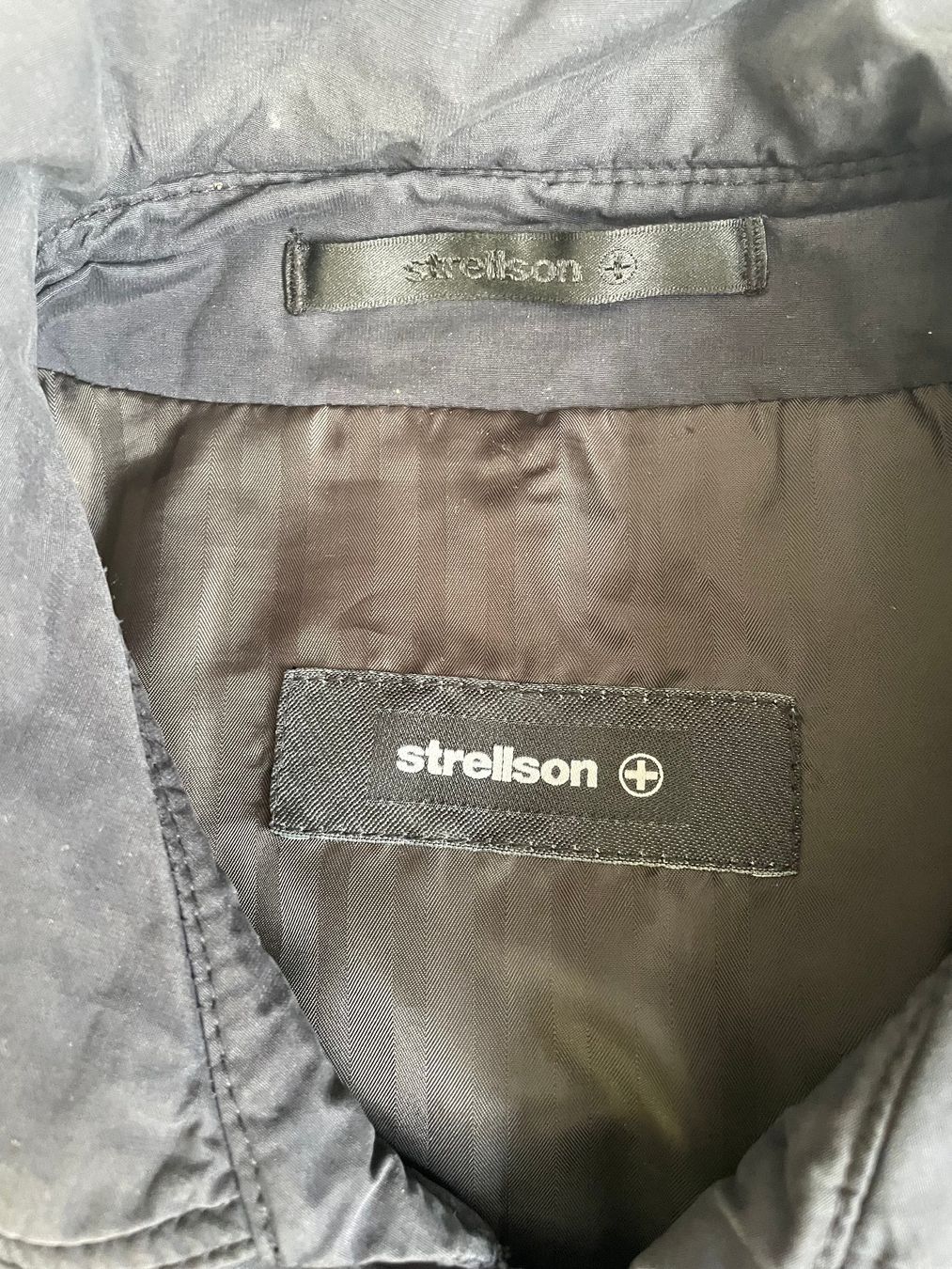 Strellson Cappotti: STRELLSON Kurzmantel dunkelbau – Usato da Merishausen venduto da yourdream 3