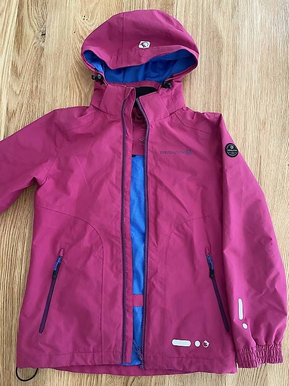 Giacche & Cappotti: Trevolution Regenjacke Grösse 152 – Usato da St. Gallen venduto da Zurmann