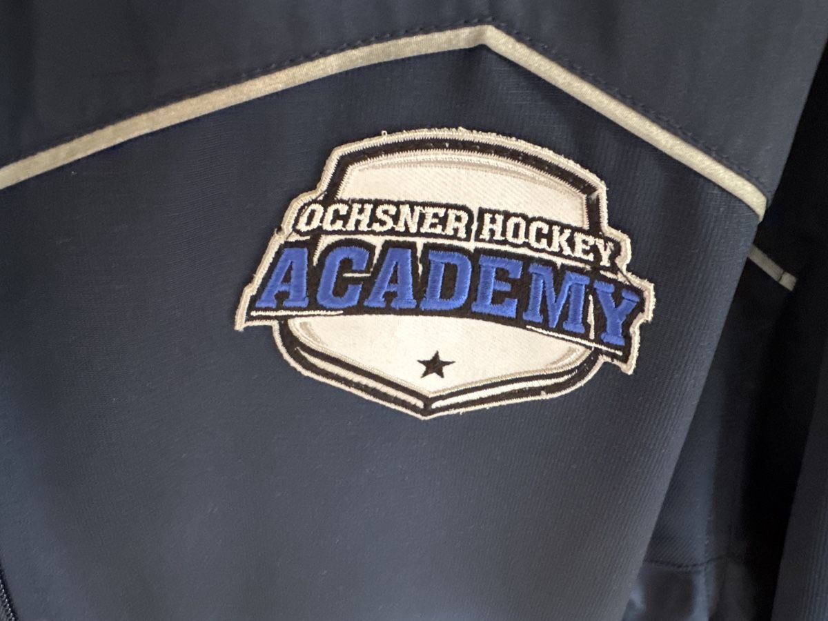 Bauer Giacche: Bauer Ochsner Academy Trainingsjacke Blau Grösse M/M – Usato da Schlierbach venduto da Lega1 3