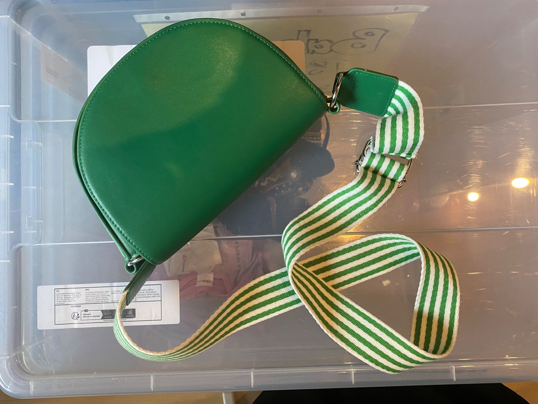 Borse da donna: Grüne Umhängetasche, 19x13cm – Nuovo (secondo la descrizione) da Edlibach venduto da Kiwi610