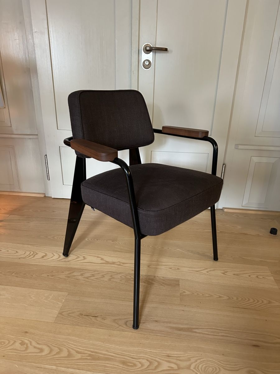 Vitra Poltrone: 4x Vitra Fauteuil Direction Armlehnstühle – Nuovo (secondo la descrizione) da Zürich venduto da OHW1992