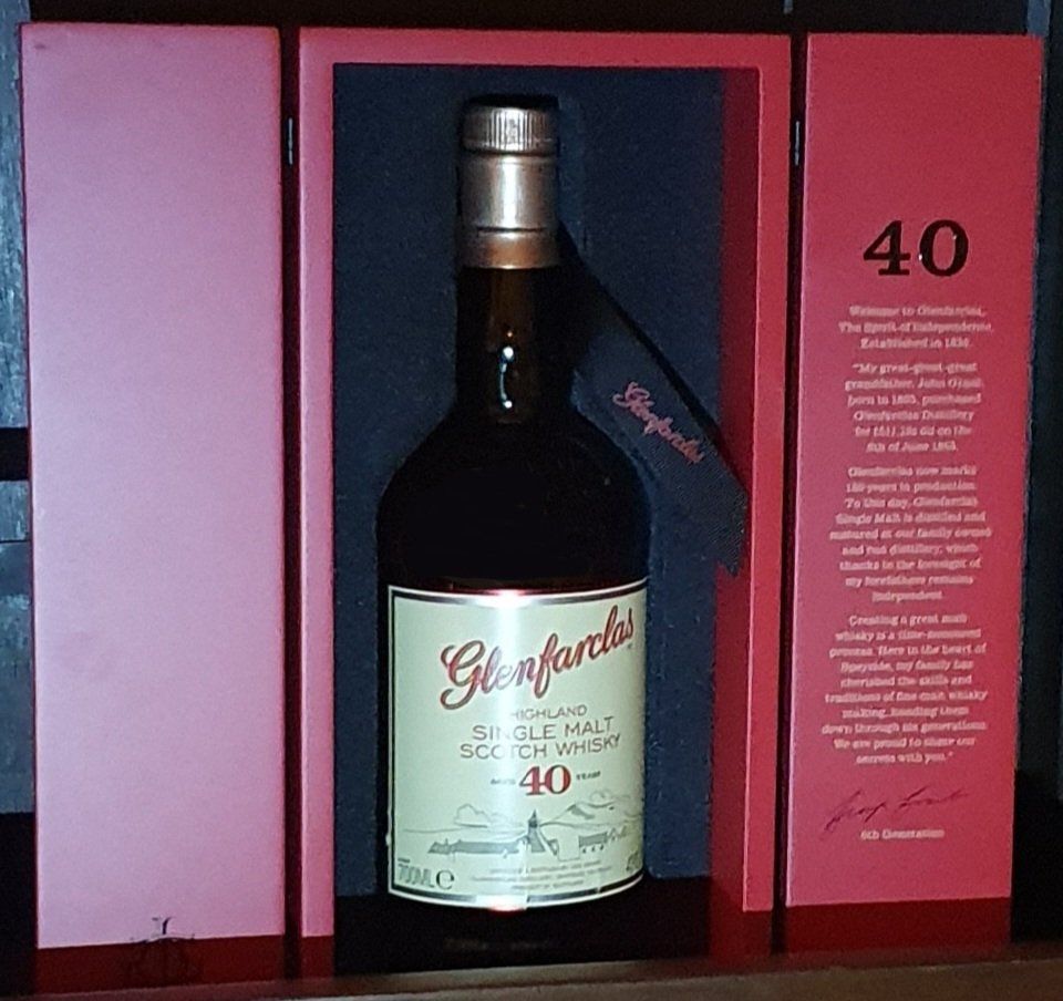 Glenfarclas Spirituosen: Glenfarclas 40 – Neu und originalverpackt aus Bern von tipx