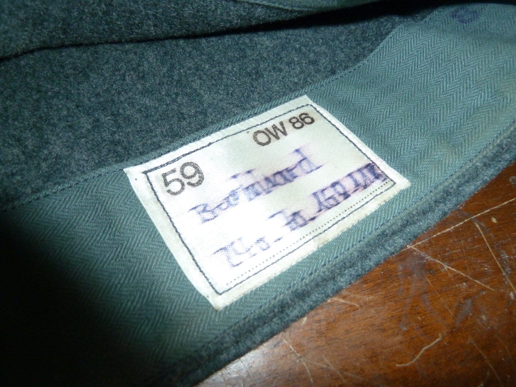 Armée suisse Uniformes: Ancienne casquette militaire – D'occasion à Biel/Bienne par alex-841 1