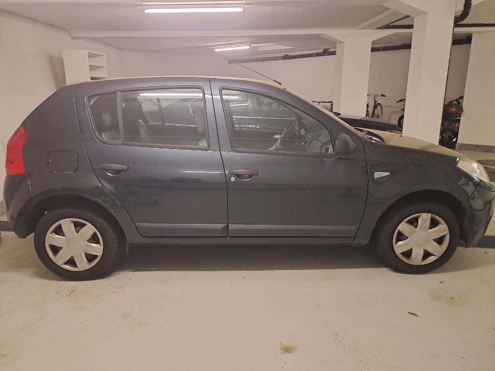 Dacia Autos: Dacia Sandero 1.4 used condition dark grey – D'occasion à Aarau par JSmvp 2