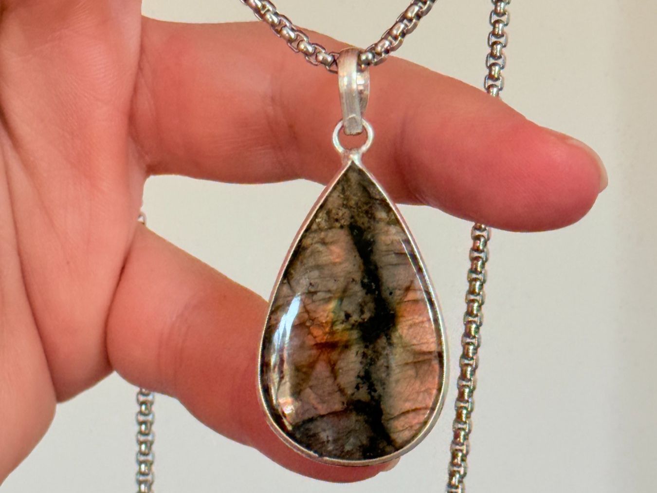Catenine: Collier avec labradorite - Élégant & Naturel! – Nuovo e nell'imballaggio originale da Genève venduto da AWWA