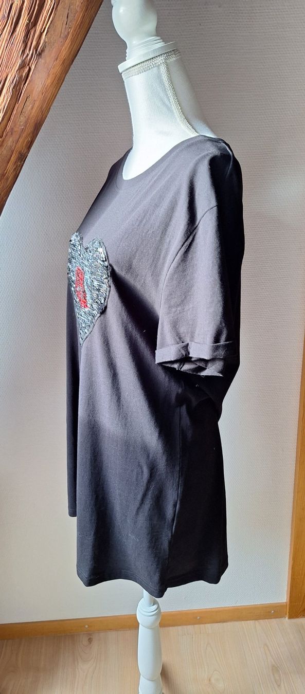 Tally Weijl T-Shirts: OverSizeShirt mit Pailletten Applikation, Gr. M – Neu (gemäss Beschreibung) aus Reinach AG von silver_65 2