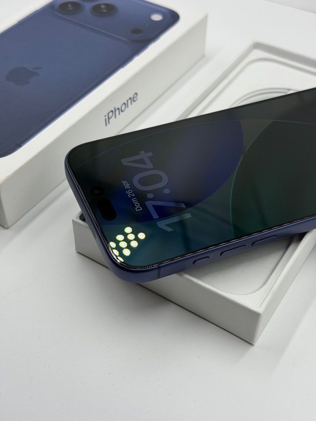 Apple Telefoni cellulari / Smartphones: Apple iPhone 17 Pro Max - 512 GB | Wie neu – Nuovo (secondo la descrizione) da Campocologno venduto da ReplaceHub 3