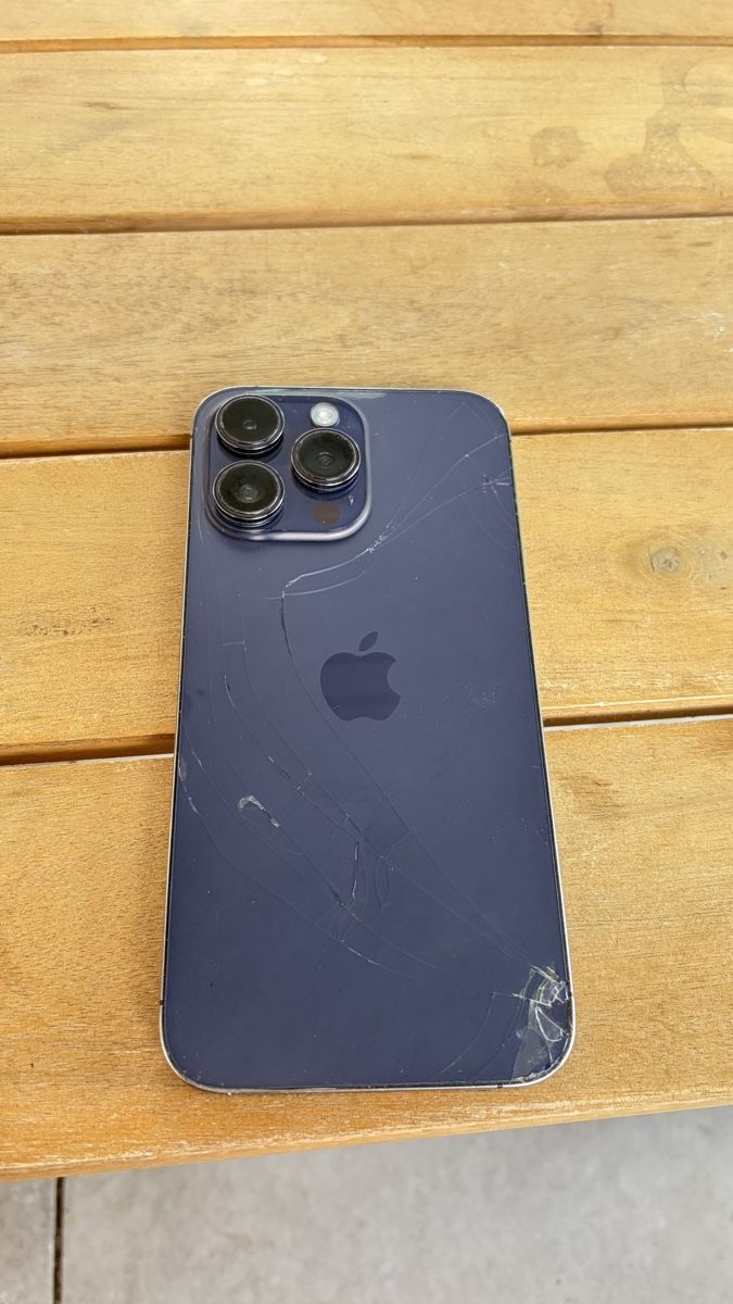 Apple Handys / Smartphones: Iphone 14 Pro Max – Defekt aus Seon von amko03 2