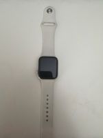 Apple Watch SE 40mm GPS - Great Condition