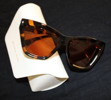 Sonnenbrille von *MICHAEL KORS* (SG)