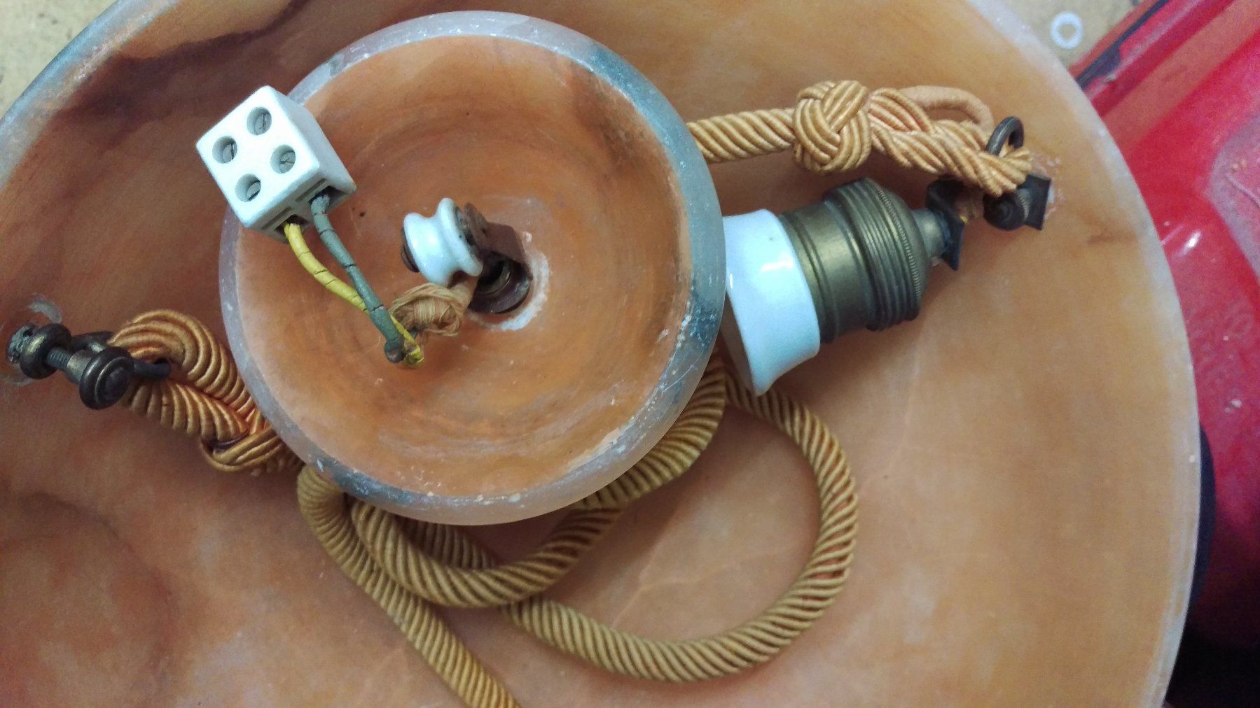 Kronleuchter & Deckenlampen: Alabaster Deckenlampe antik – Gebraucht aus Suhr von Brocki-Suhr 3