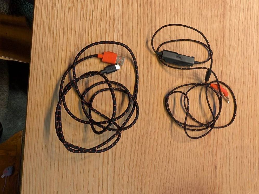 JBL Quantum 2