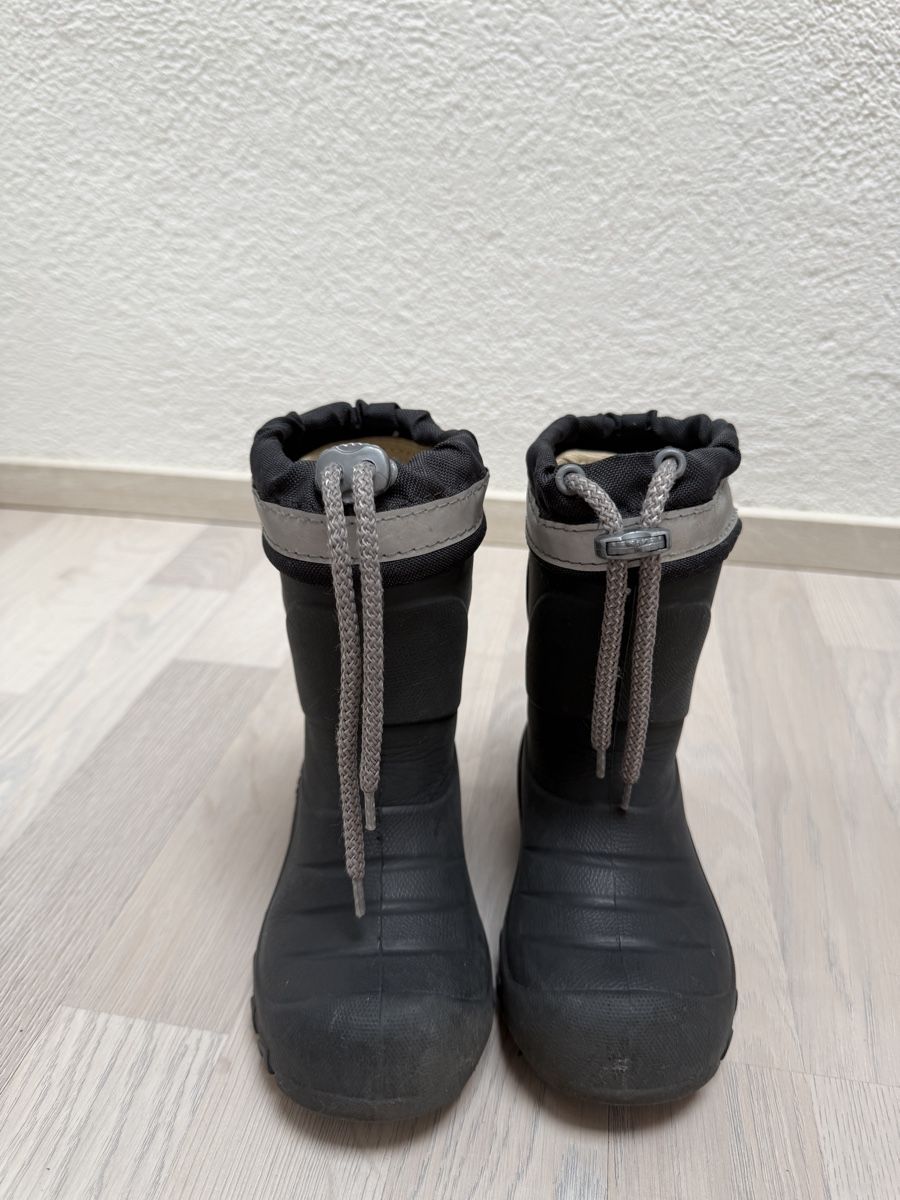 Scarpe da uomo: Kinder Regenstiefel Demar gr 24/25 – Usato da Aeschi b. Spiez venduto da dar_sjp8 1