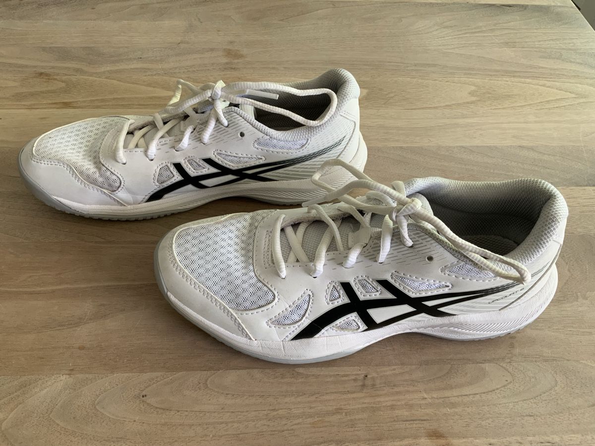 Asics Schuhe für Jungen: Asics UPCOURT 6 Hallenschuhe – Gebraucht aus Magden von Jackevaro 3