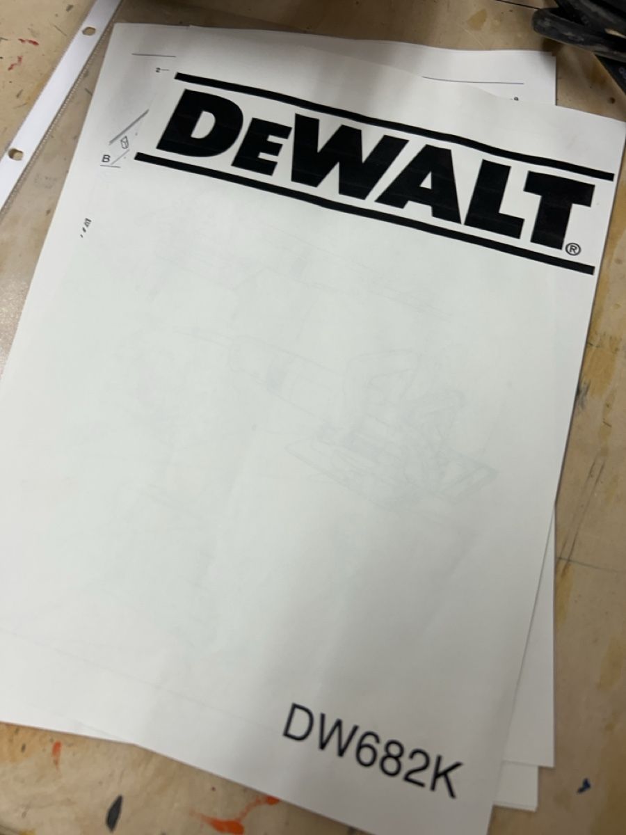Tutte le macchine: DeWalt Flachdübelfräse DW682K  – Usato da Uster venduto da Stromboli7 4