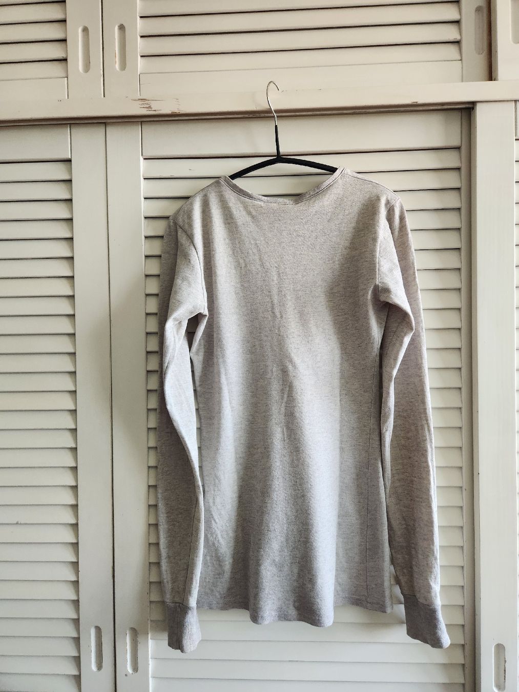 Top: CETTEeCINQUANTA 750 pull gris 100% coton – Usato da Lausanne venduto da man_rw9q 2
