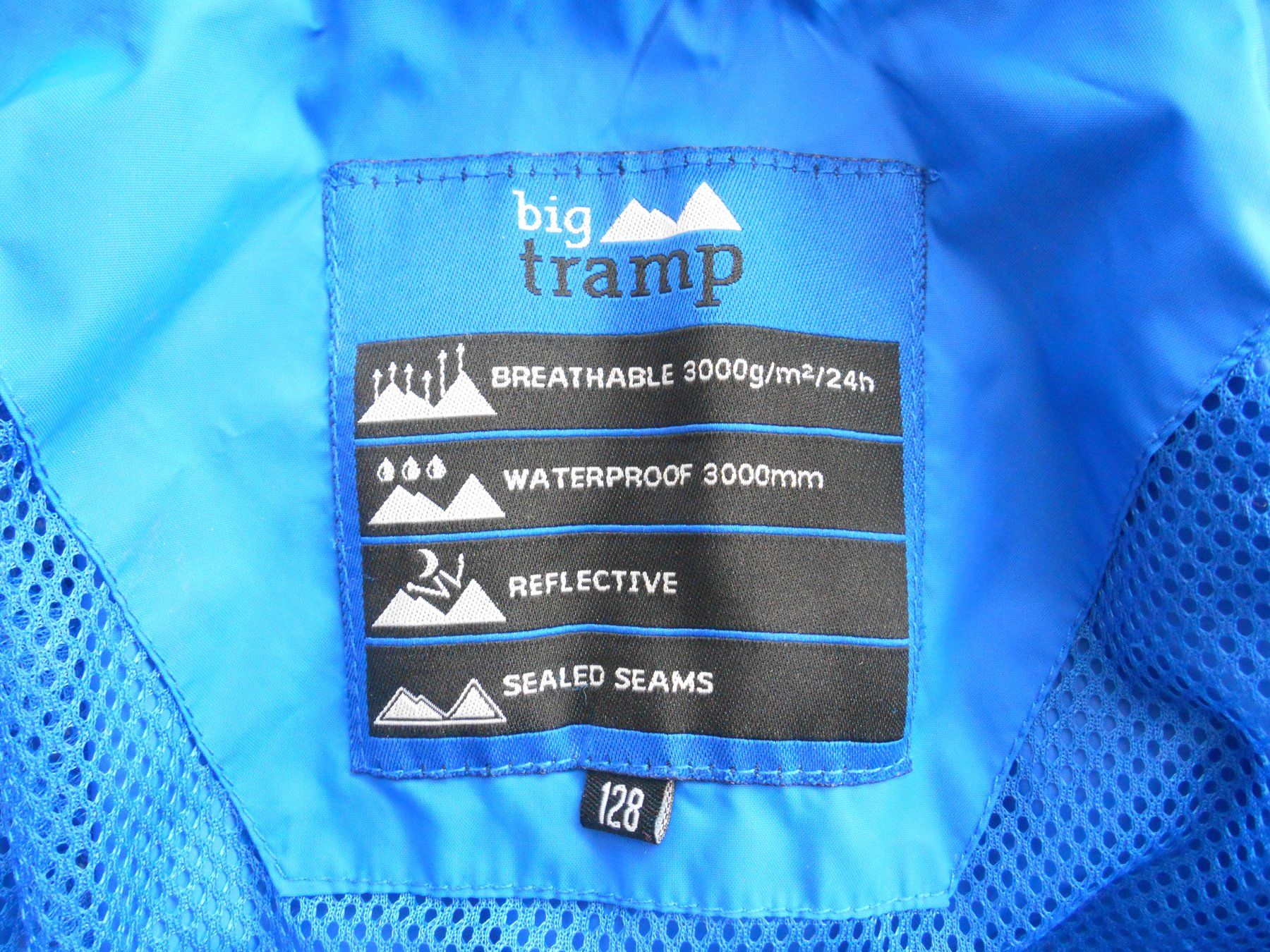 Big Tramp Giacche: Regenjacke 'big tramp' Gr. 128 – Nuovo (secondo la descrizione) da Nussbaumen AG venduto da Sumopi 1