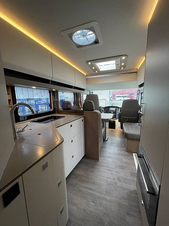Veicoli da campeggio: Morelo Loft Premium 83 L – Usato da Langenthal venduto da Reisemobil01 6