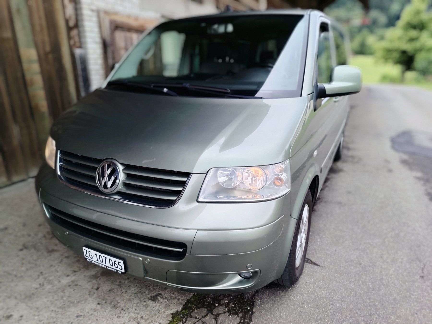 VW Automobili: VW T5 Multivan ab MFK 17.03.2026 – Usato da Brunnen venduto da wigets6440 1