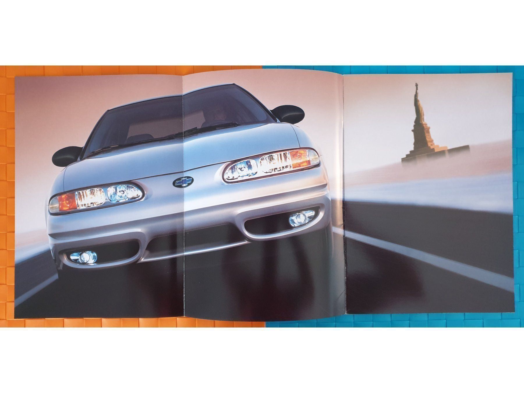 Zeitschriften & Magazine: CHEVROLET ALERO - Prospekt / Katalog – Neu (gemäss Beschreibung) aus Viganello von CARLiteratur 1