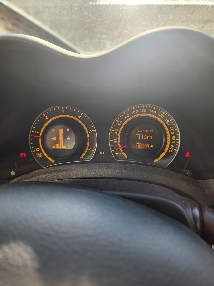Toyota Autos: Toyota Auris 2,2 D-CAT – Defekt aus Uetendorf von Sathu96 1