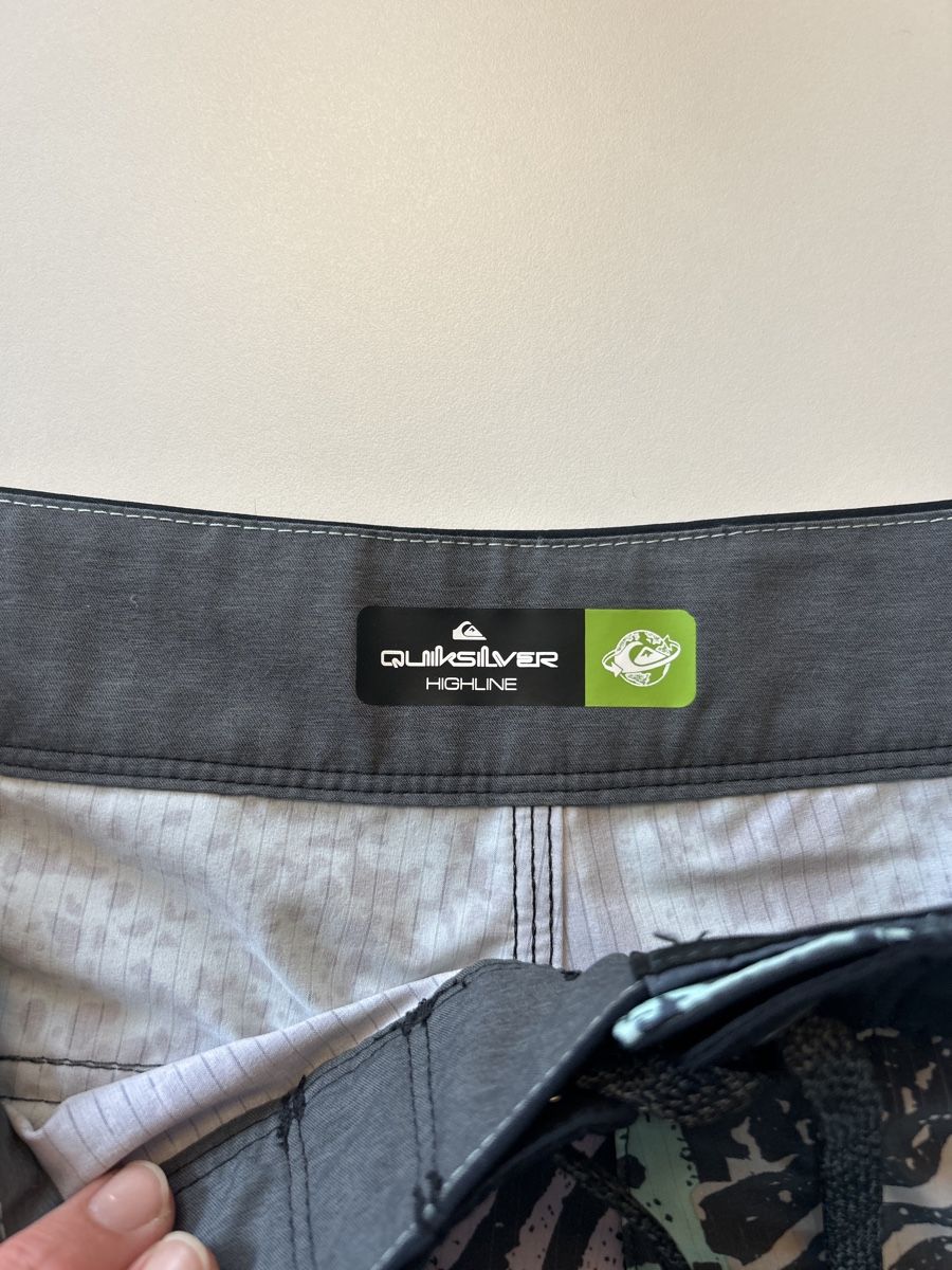 Quiksilver Costumi da bagno: Quicksilver Badehose Highline, neu, Gr.31 – Nuovo (secondo la descrizione) da Bern venduto da Slouana 1