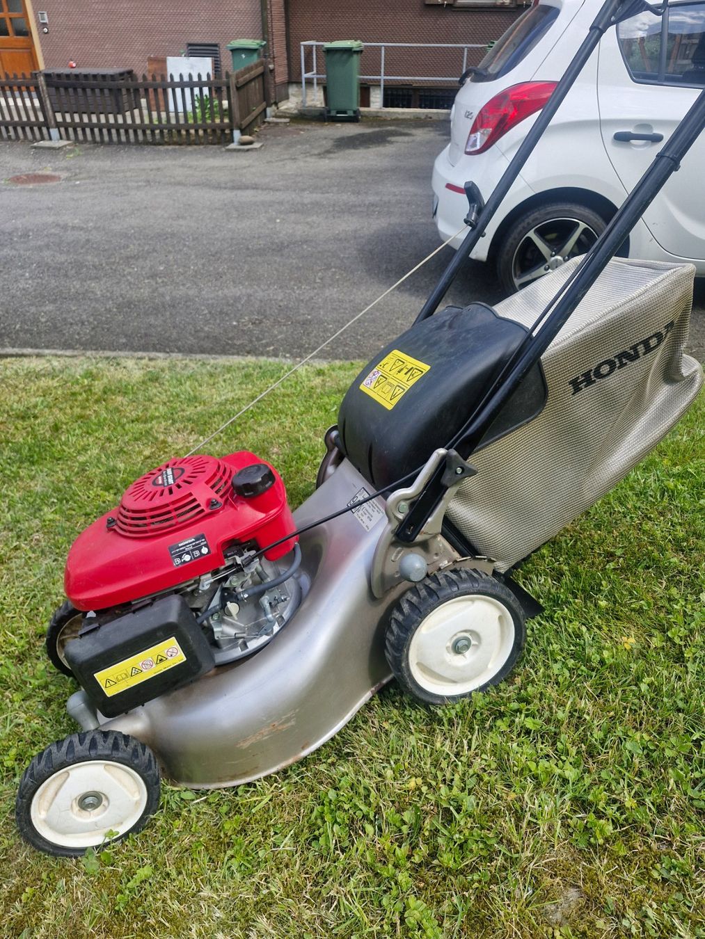 Honda Tagliaerba: Honda Rasenmäher – Usato da Edlibach venduto da Weidhof 1