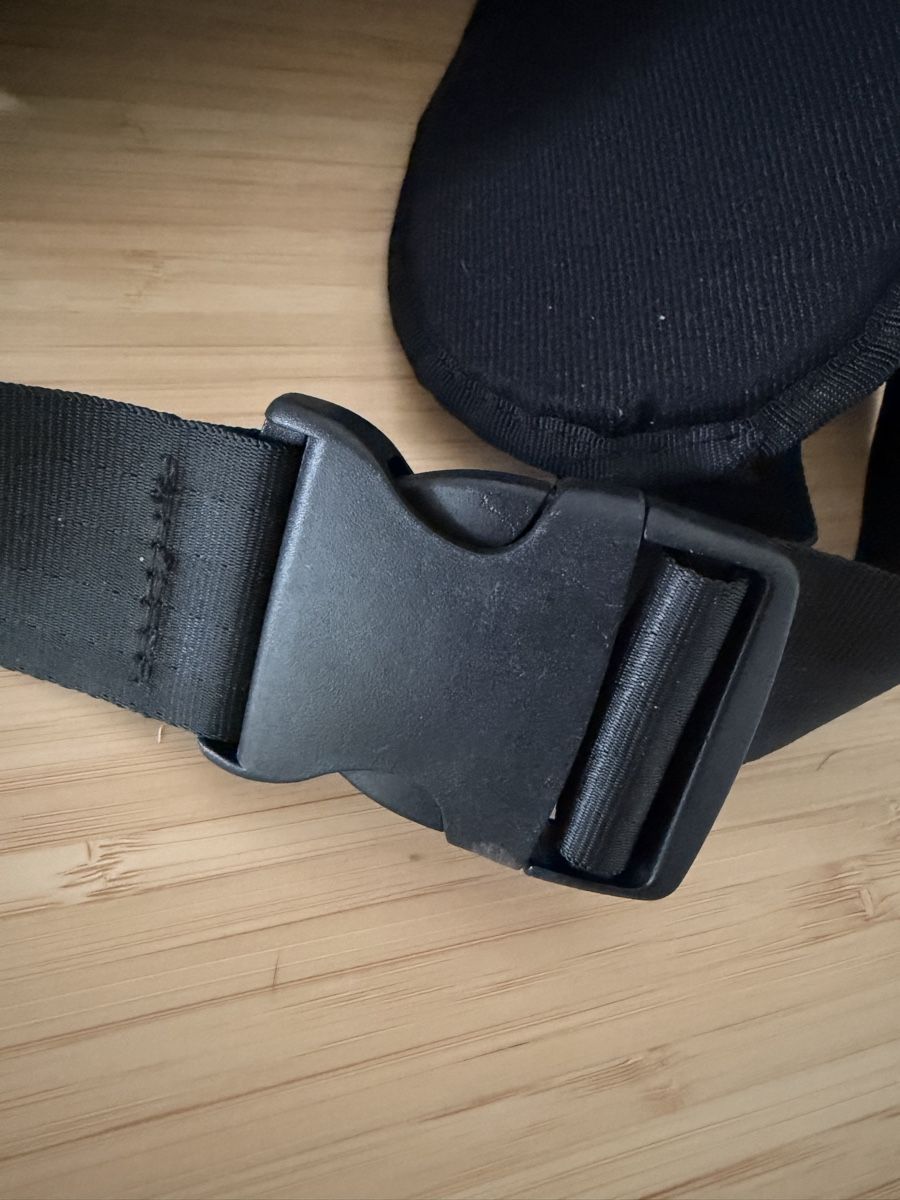 Ceintures: Bauchtasche oder Laufgurt mit Schnallen – D'occasion à Kloten par dephy 2