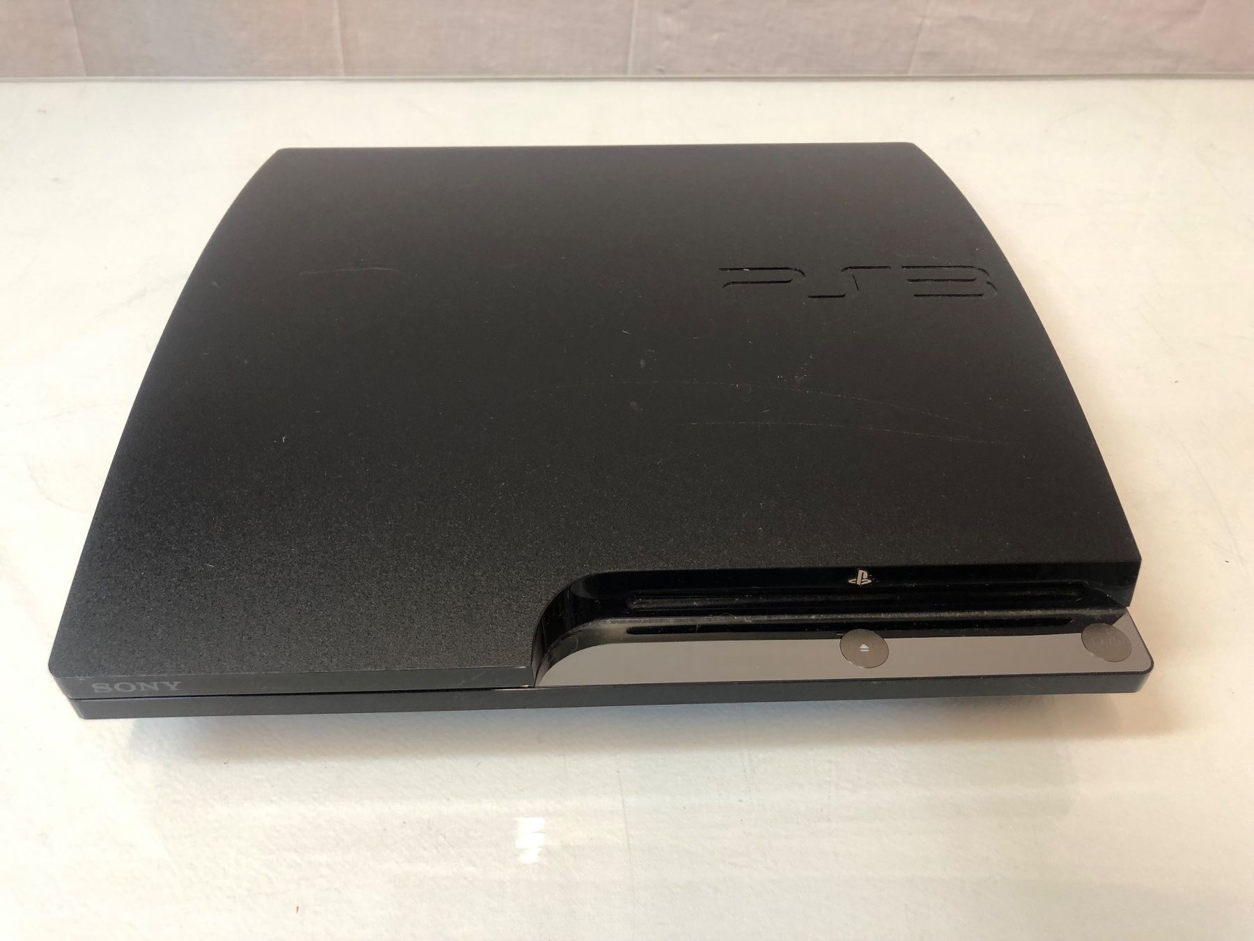 Sony Consoles: SONY Playstation 3 - Model CECH-2504A – D'occasion à Brunnen par Allerwaren 1