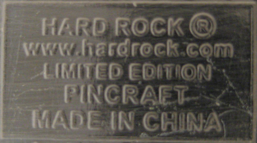 Hard Rock Cafe Placchette & Badge: Hard Rock Cafe No Location _________ Hobby Data Base # 39419 – Usato da Emmenbrücke venduto da tms1122 2