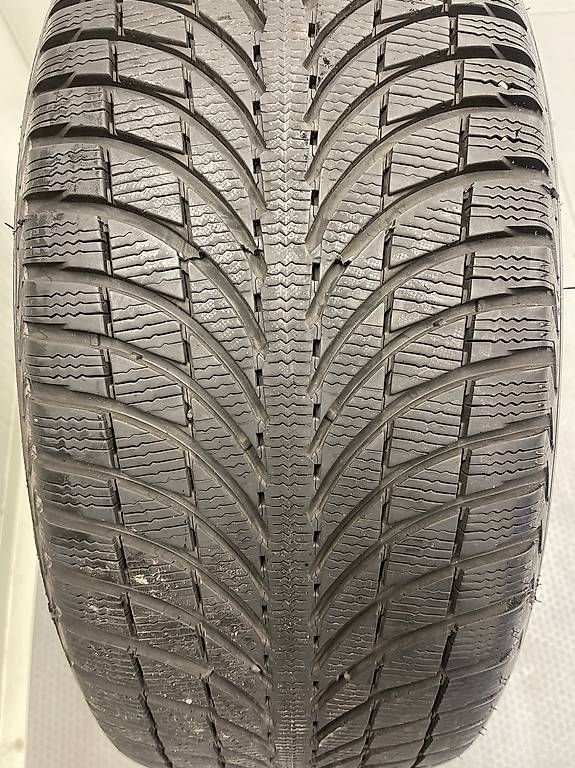 Pneus & Kompletträder: Roues pneus hiver Porsche Cayenne modèle 2017 – Gebraucht aus Bossonnens von Yehya 3