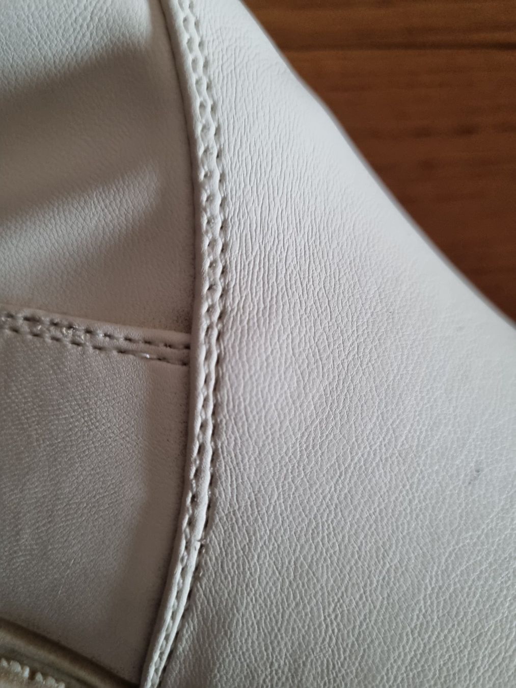 Scarpe da donna: Hohe Stiefel, weiss – Usato da Bonstetten venduto da LaurenQ2 4