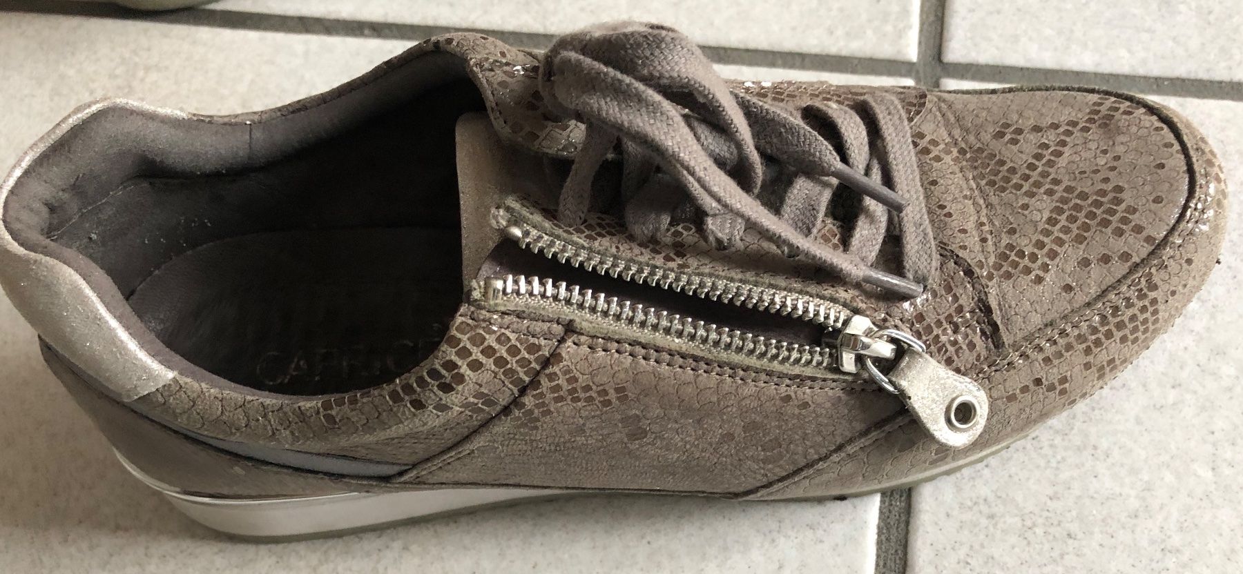 Scarpe da donna: Halbschuh Caprice – Usato da Liestal venduto da FlomiVivi 1
